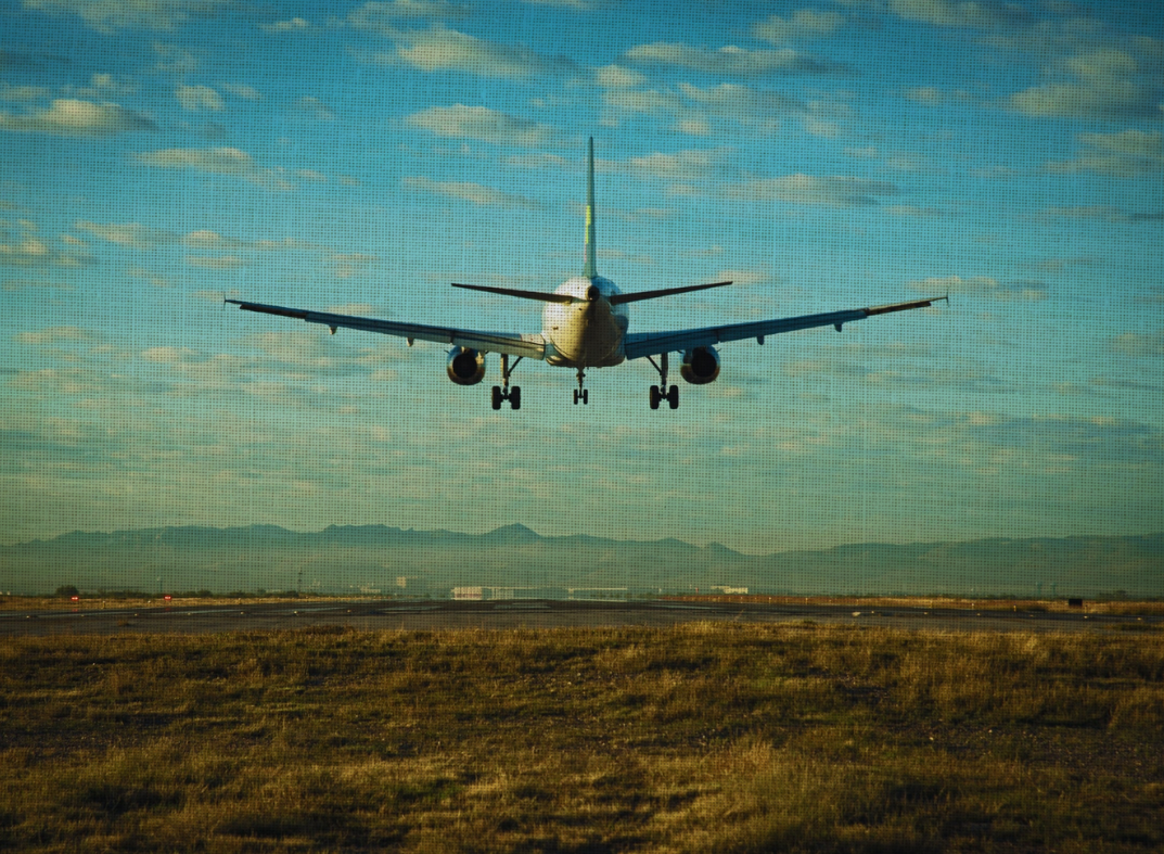 Como um avião consegue voar?
